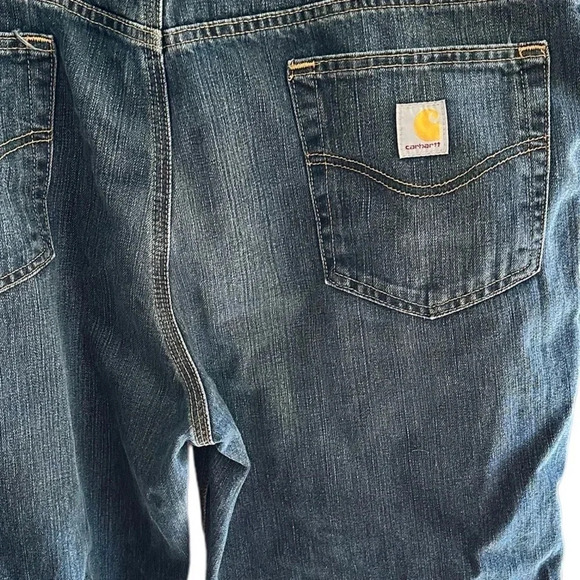 EUC Carhartt jeans. Relaxed fit set 40/32 - Picture 2 of 8